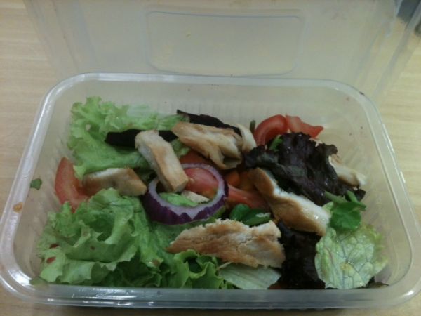 Salada Mix de Folhas com Frango